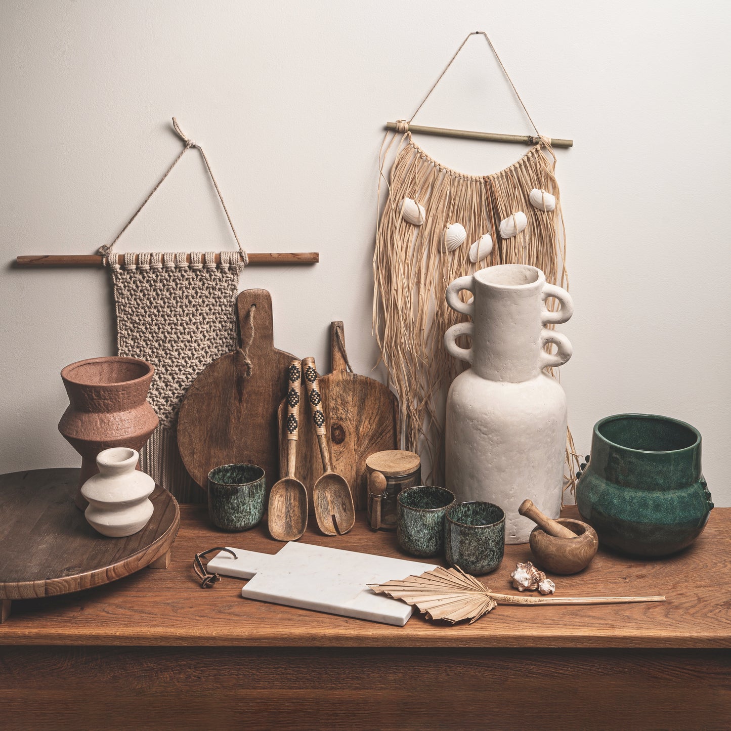 Planche Rika en bois de manguier ronde