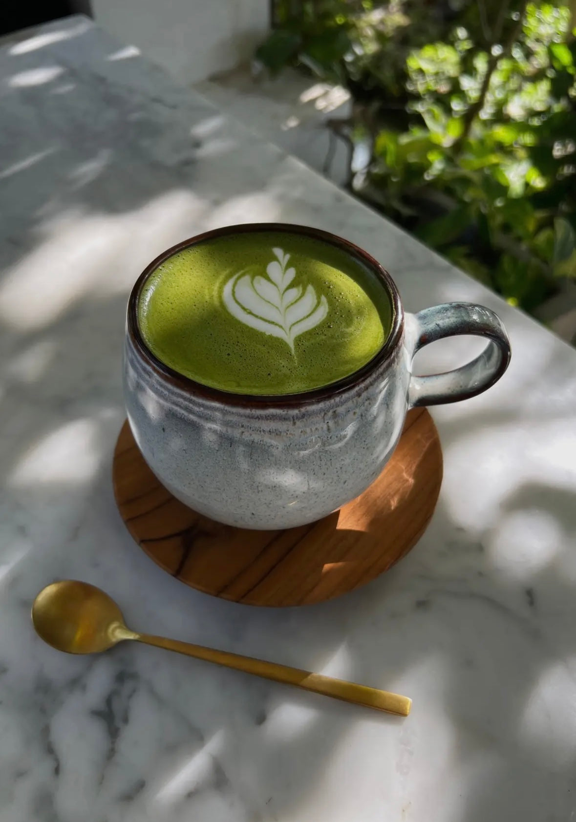 Mug rond nuancé gris bleu