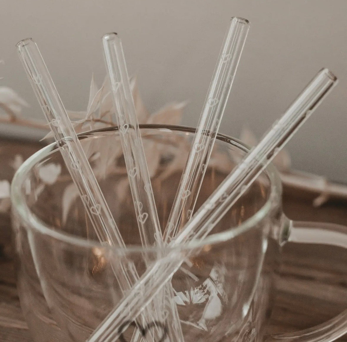 Paquet 4 pailles en verre cœur