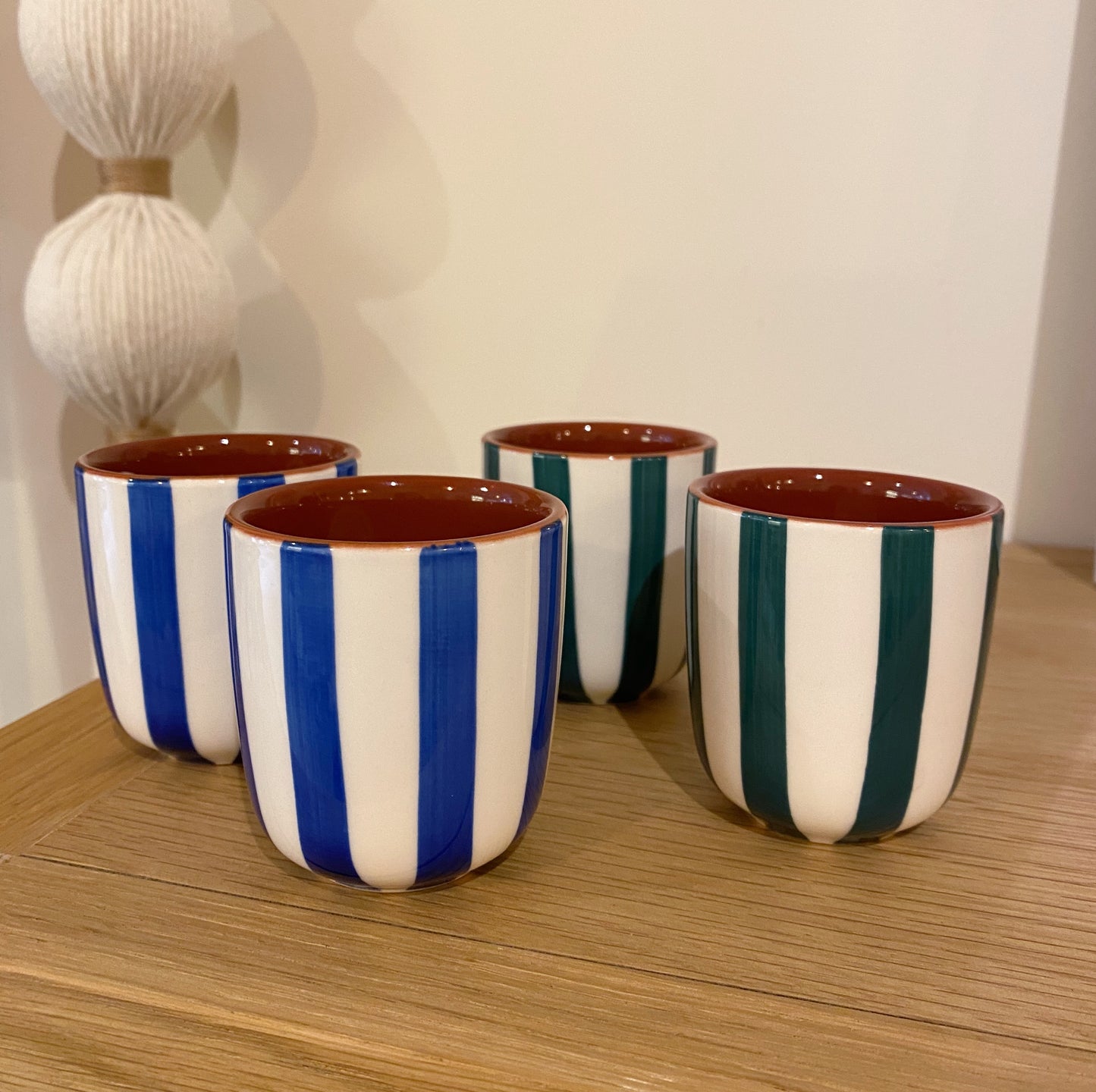Tasse à café à rayures - bleu