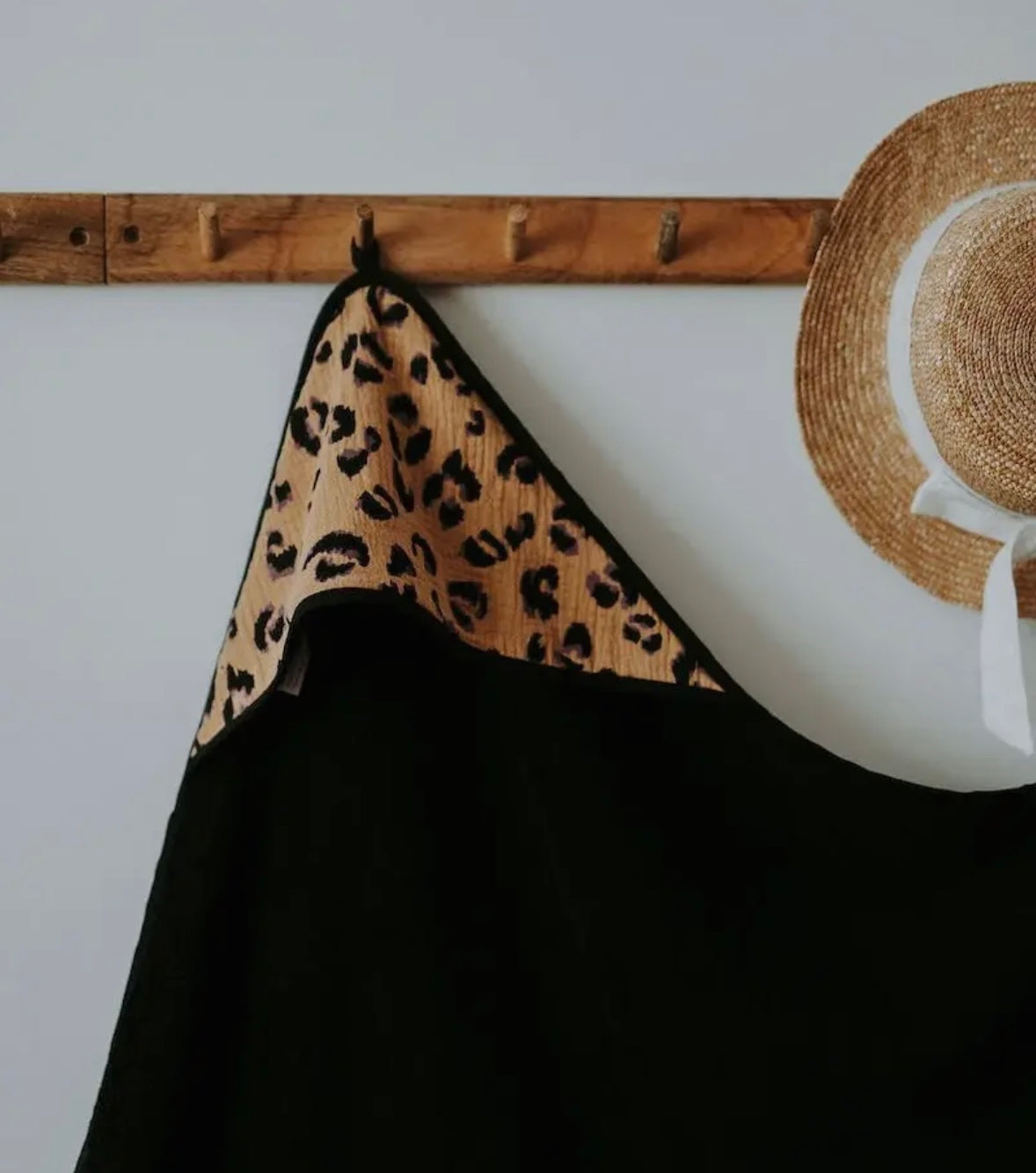 Cape de bain léopard- Manufacture des bébés français