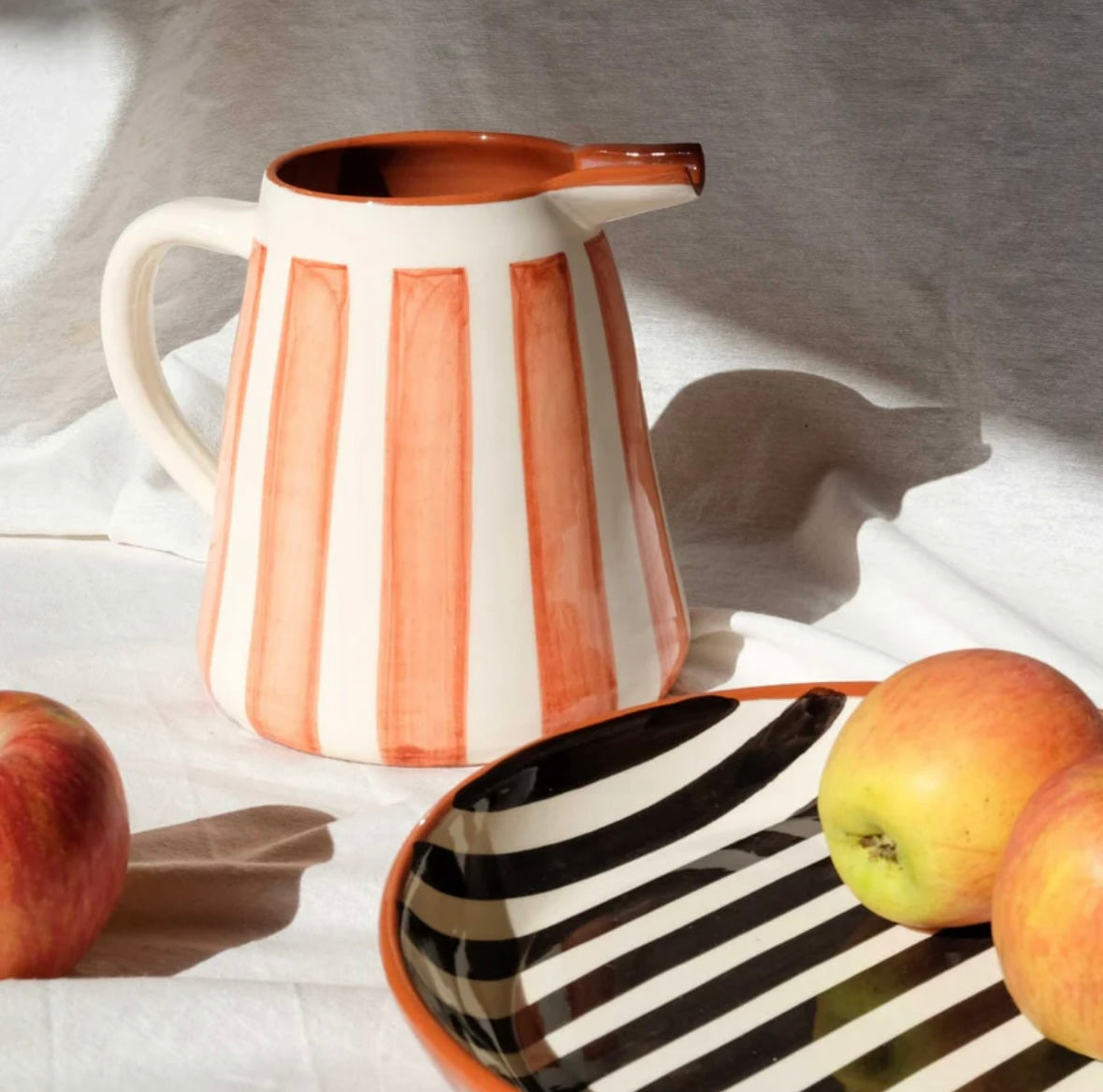 Pichet à rayures terracotta en grès – 2L