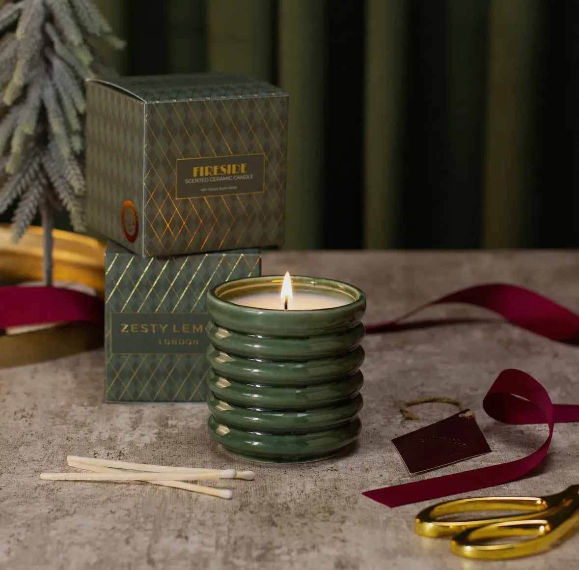 Sous l'Arbre Bougie Olive au Coin du Feu