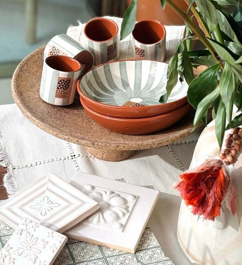 Bol en grès artisanale rayures sauge