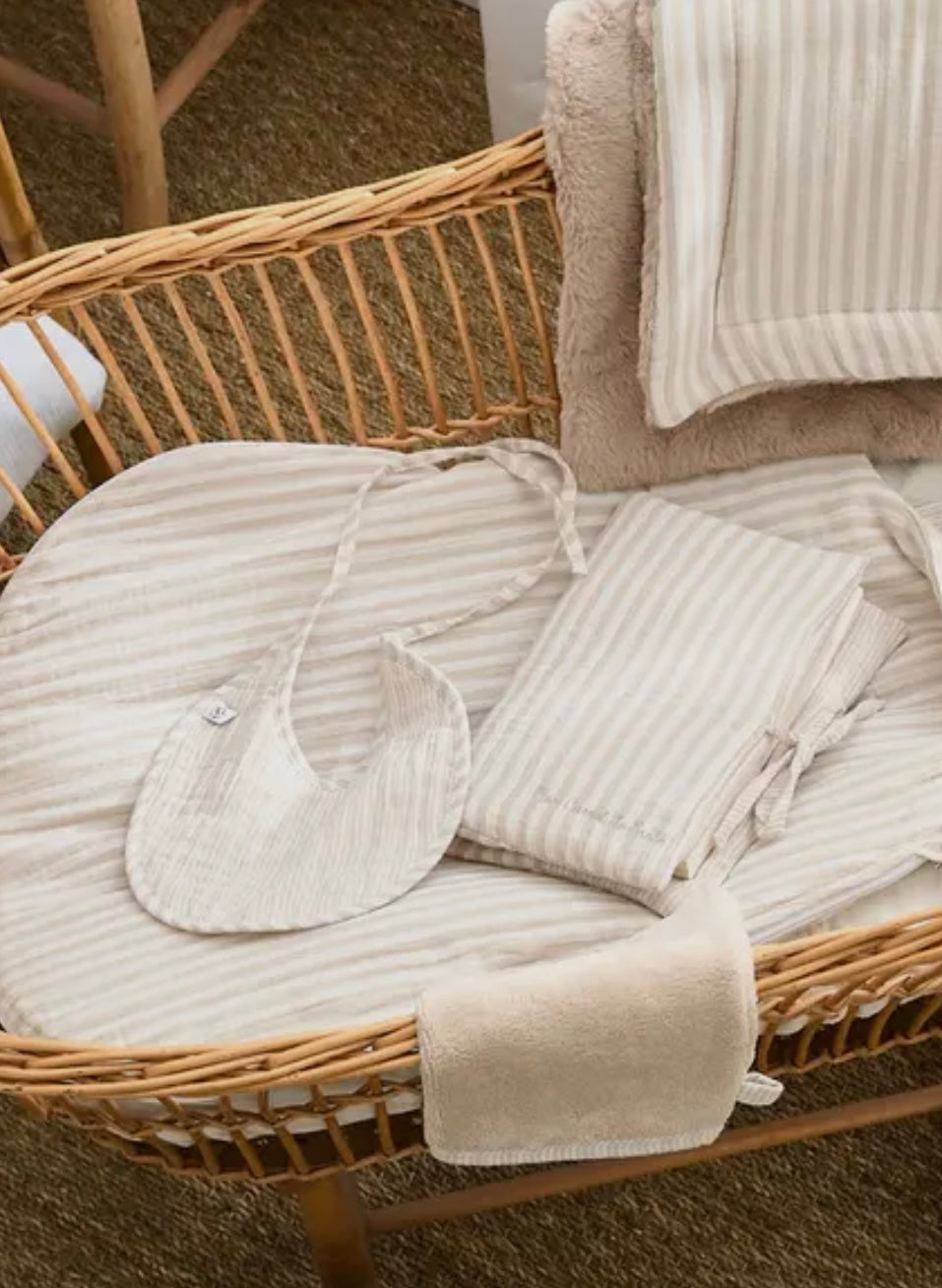 Lot de 2 bavoirs naissance en gaze de coton - rayé galet