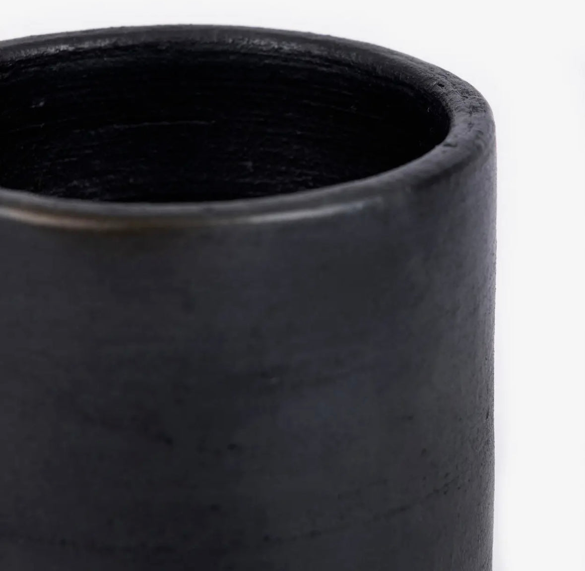 Tasse brûlée noire