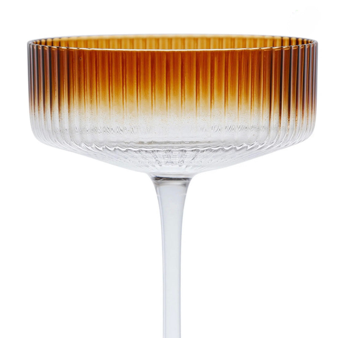 Coupe champagne striée en verre ambre