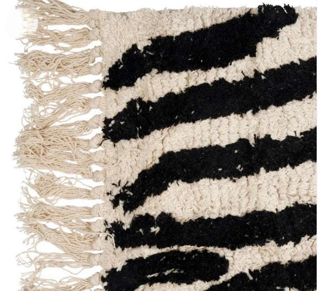 TAPIS TUFTE FELIEN NOIR+ECRU
